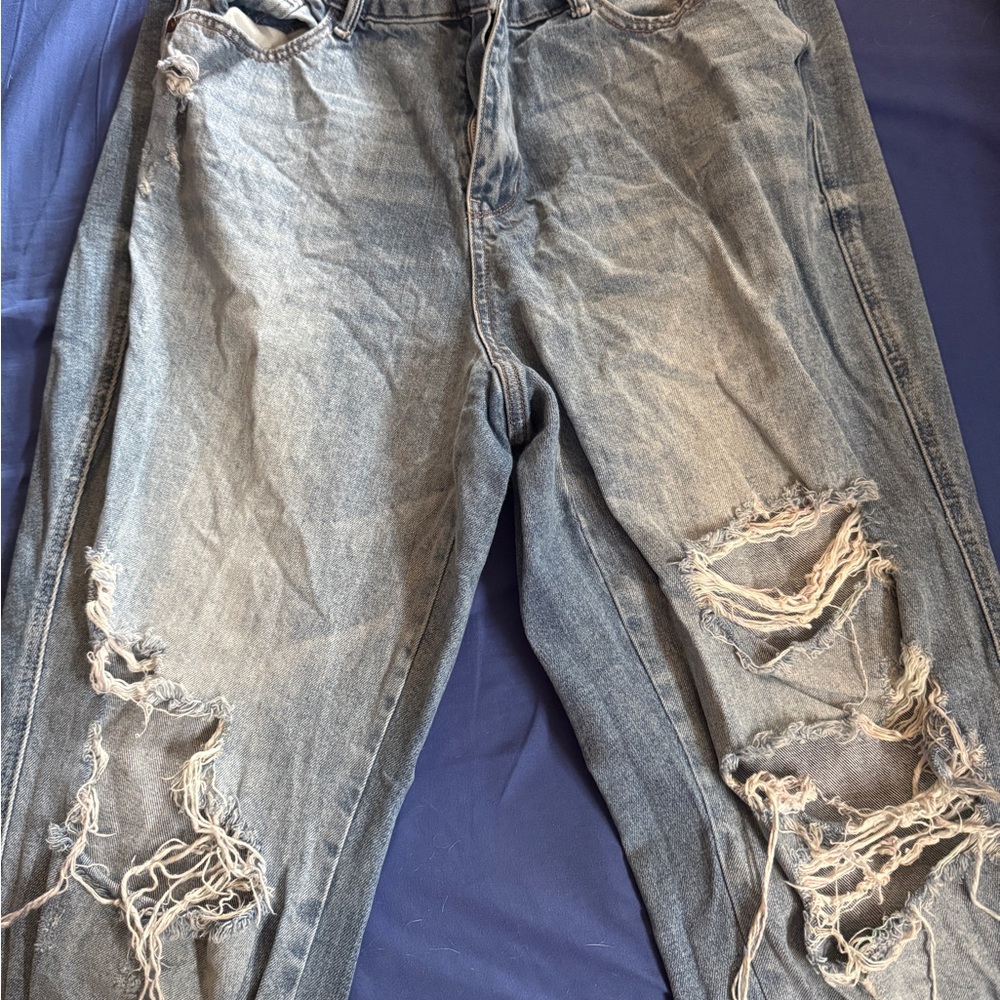 Judy Blue 90s Relaxed Fit Distressed Blue Jeans